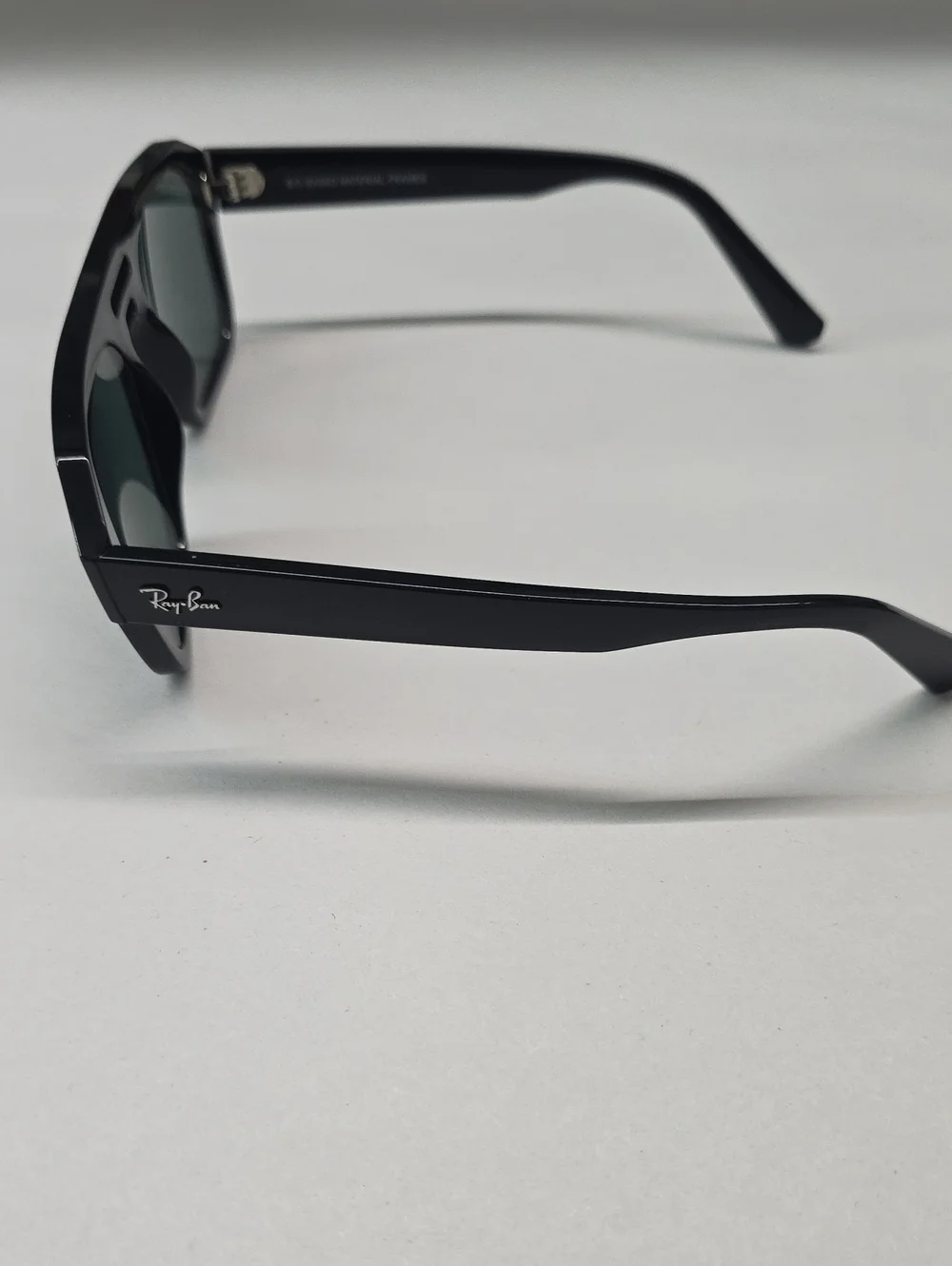 Ray-Ban Black RB4397 Corrigan Sunglasses Unisex PreOwned (Read Description)